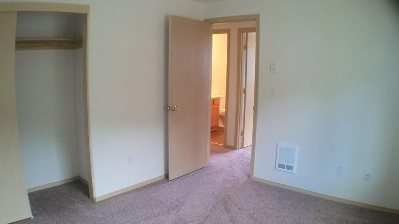 134-136 Ridgeview Court Wheeler, OR 97147 - Photo 4 of 5 Bedroom