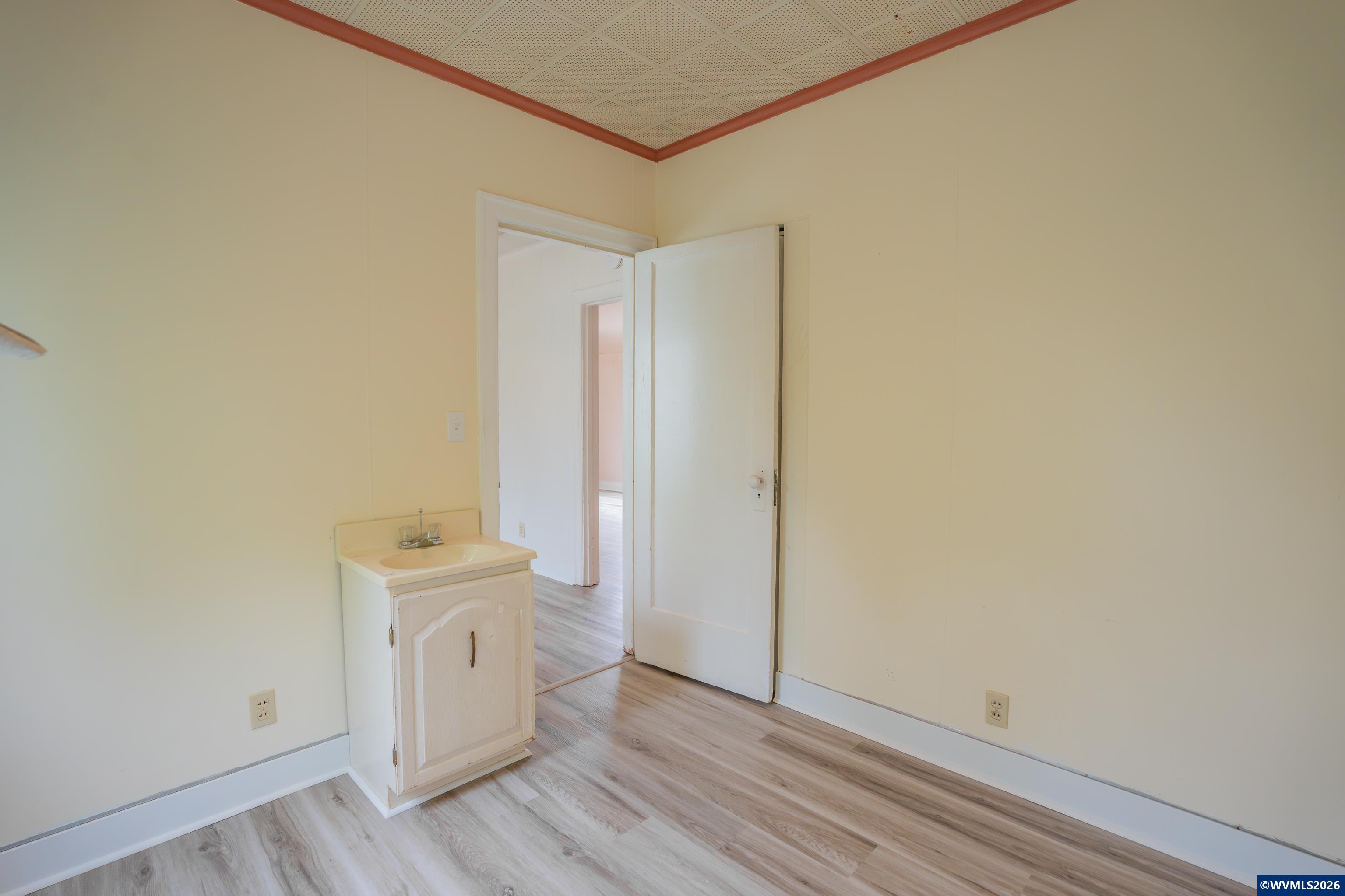 399 South Main Street Lebanon, OR 97355 - Photo 21 of 29