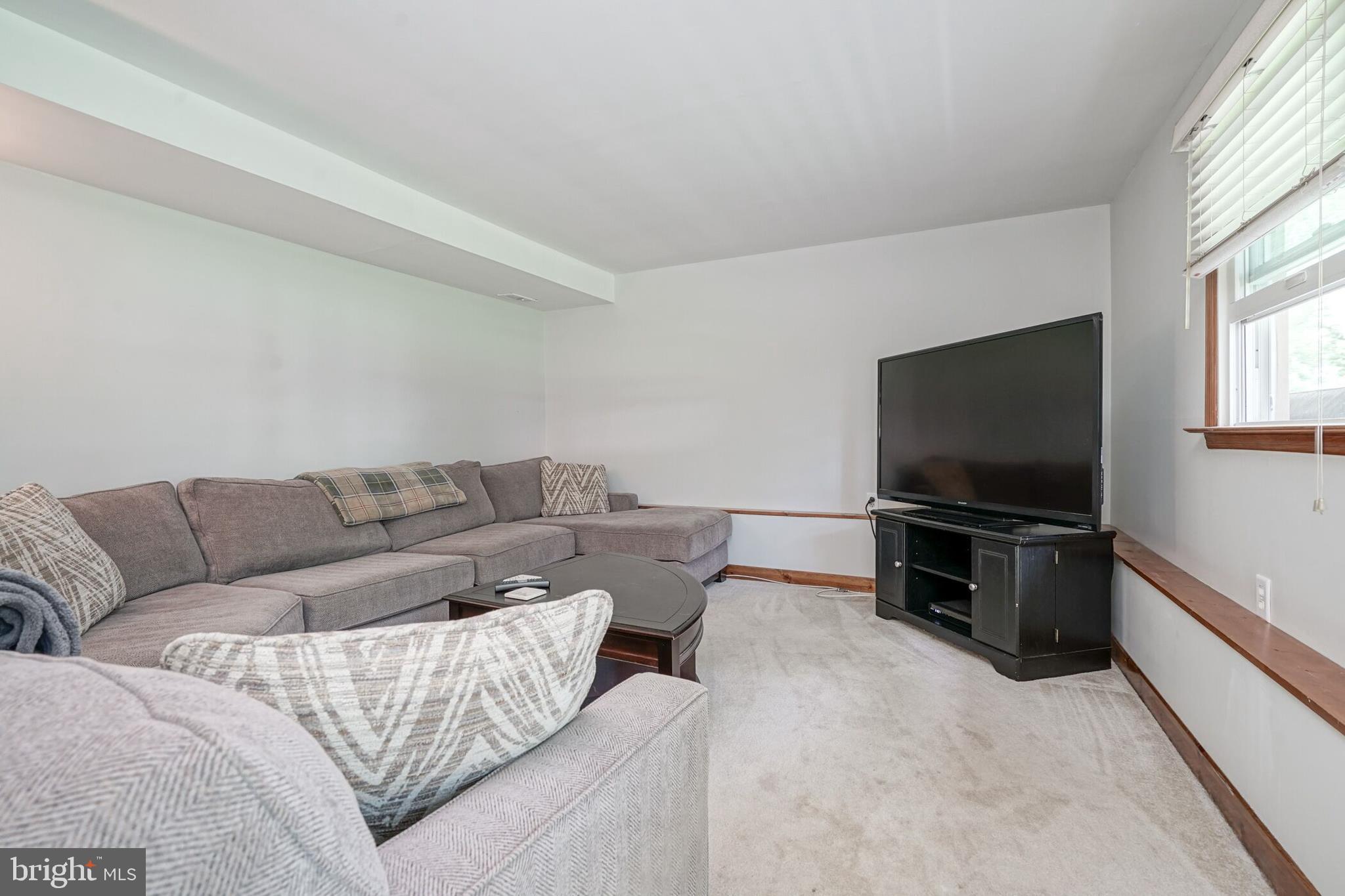 315 Parry Road Cinnaminson, NJ 08077 - Photo 14 of 37 Gallery Image 14