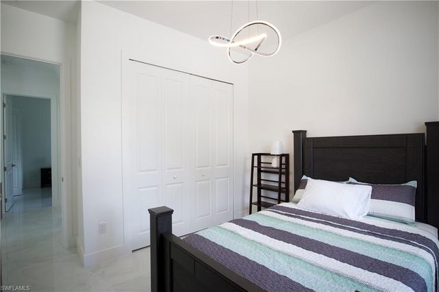 $937,600 | 3032 8th Avenue Northeast, Naples, FL 34120