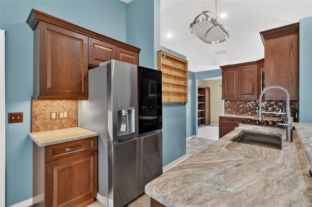 12119 Colonial Estates Lane Riverview, FL 33579 - Photo 17 of 48