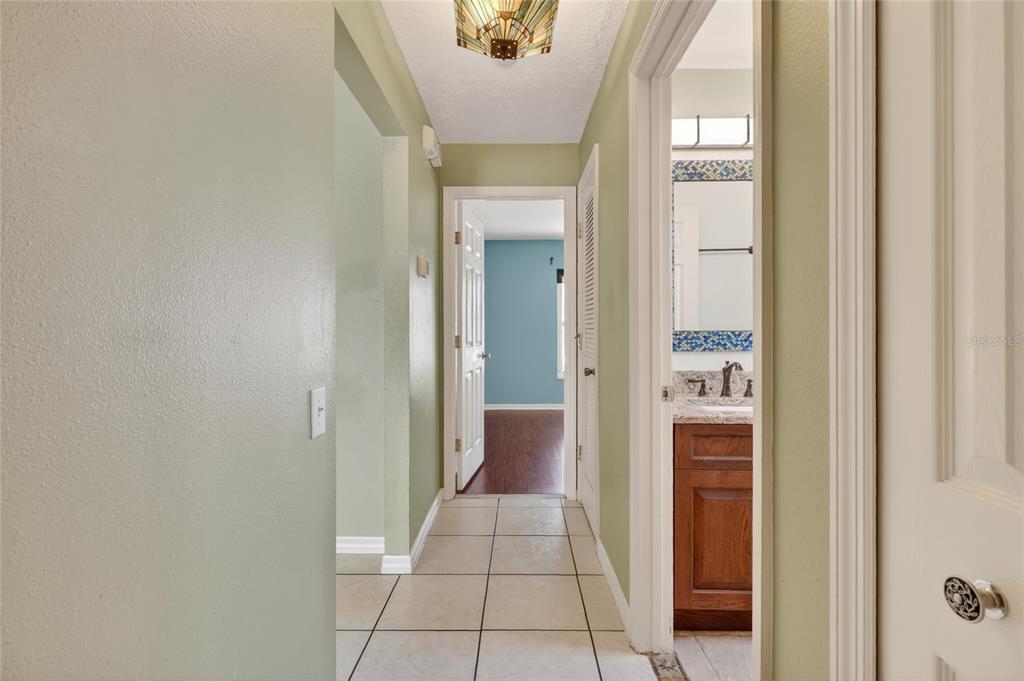 12119 Colonial Estates Lane Riverview, FL 33579 - Photo 31 of 48