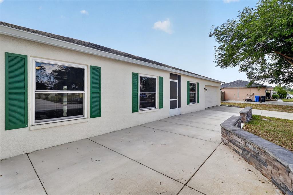 12119 Colonial Estates Lane Riverview, FL 33579 - Photo 4 of 48