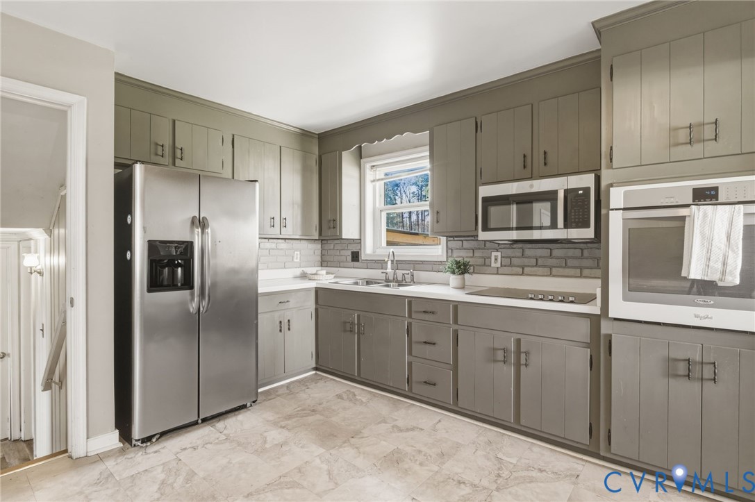 3737 Frankmont Road Richmond, VA 23234 - Photo 9 of 31