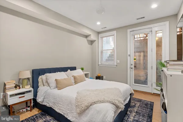 $3,700 | 1431 Corcoran Street Northwest, Unit 1, Washington, DC 20009