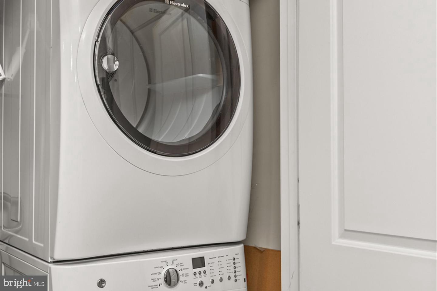 1431 Corcoran Street Northwest, Unit 1 Washington, DC 20009 - Photo 14 of 14 a close up view of a washer and dryer