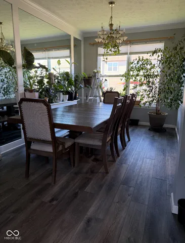 $333,000 | 8116 West Carlow Circle, Indianapolis, IN 46214