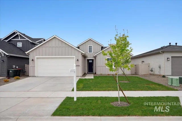 $525,000 | 9085 West Moon River Drive, Star, ID 83669