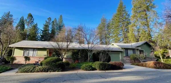 $849,000 | 265 Cornwall Avenue, Unit 2, Grass Valley, CA 95945
