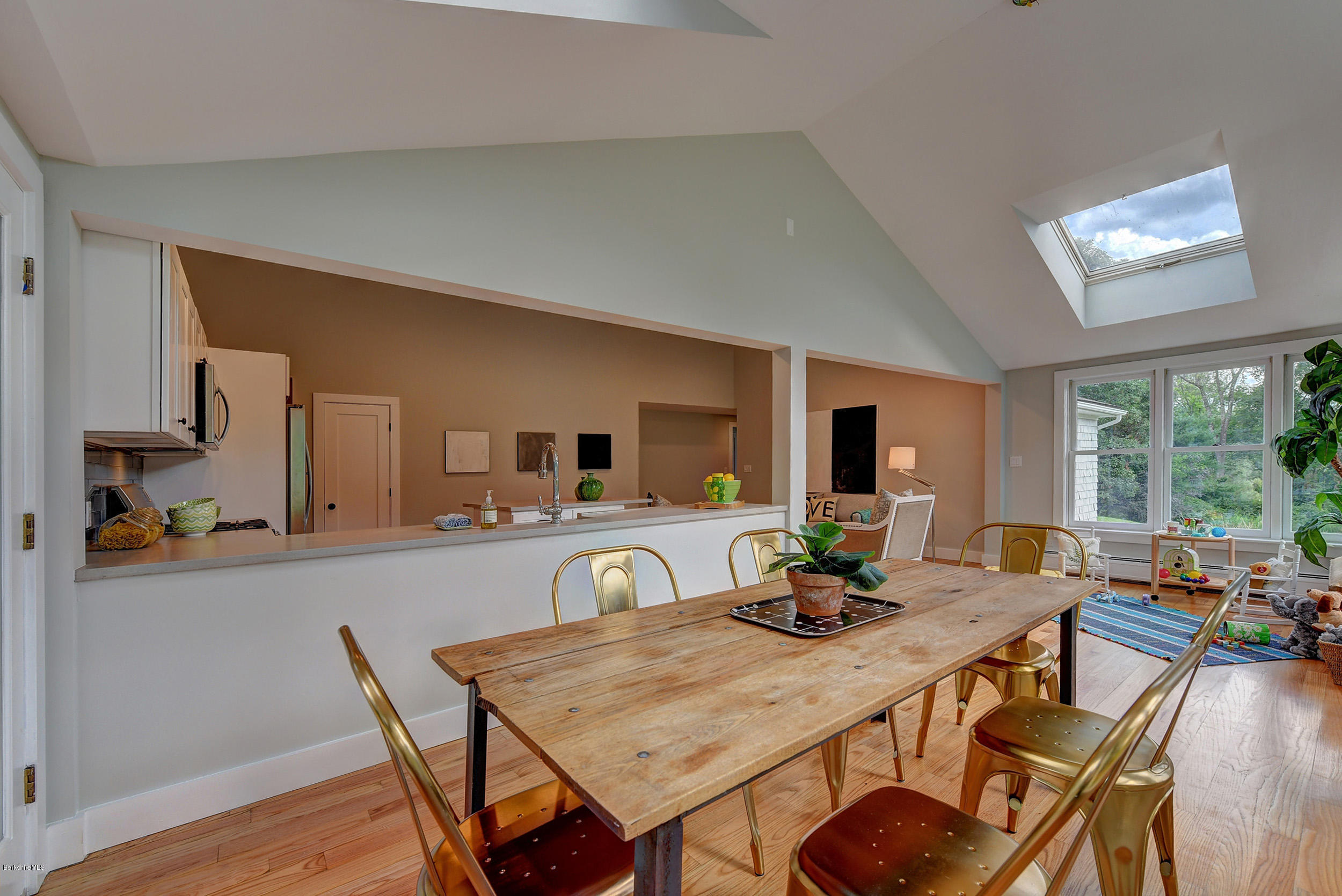 78 North Undermountain Road Egremont, MA 01230 - Photo 8 of 39 16-Dining Area