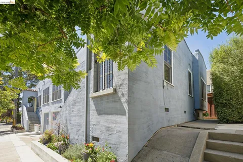 $649,000 | 390 43rd Street, Oakland, CA 94609