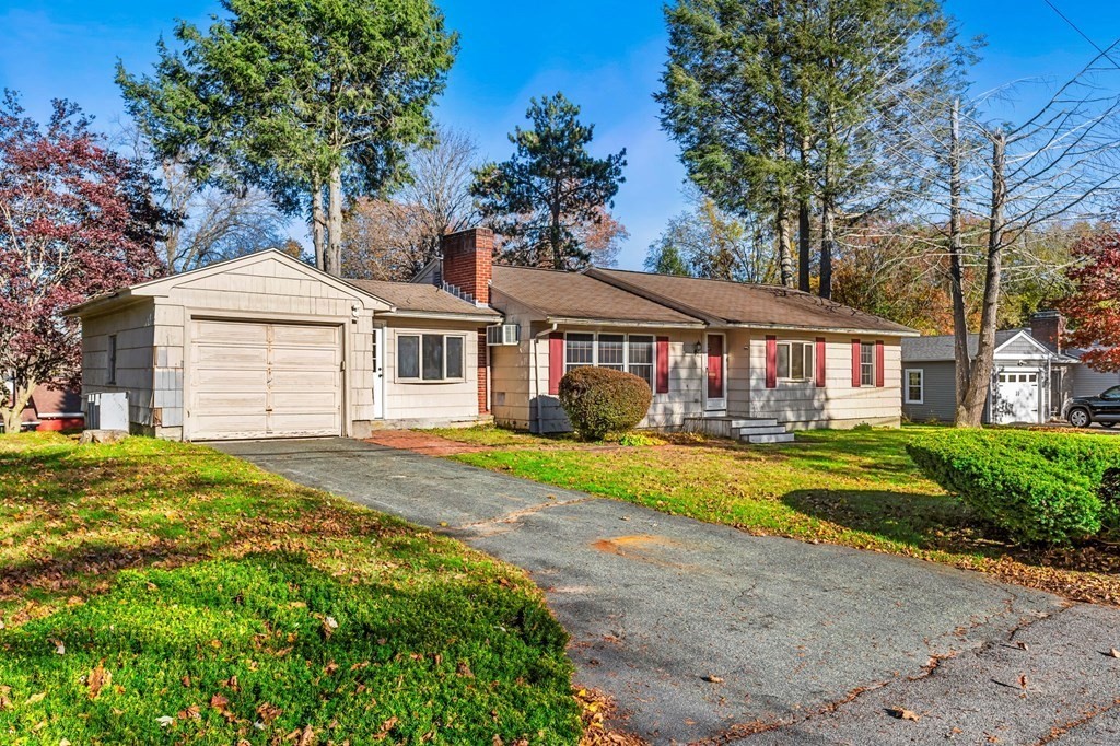 6 Arthur Road Andover, MA 01810 - Photo 2 of 27 Gallery Image 2
