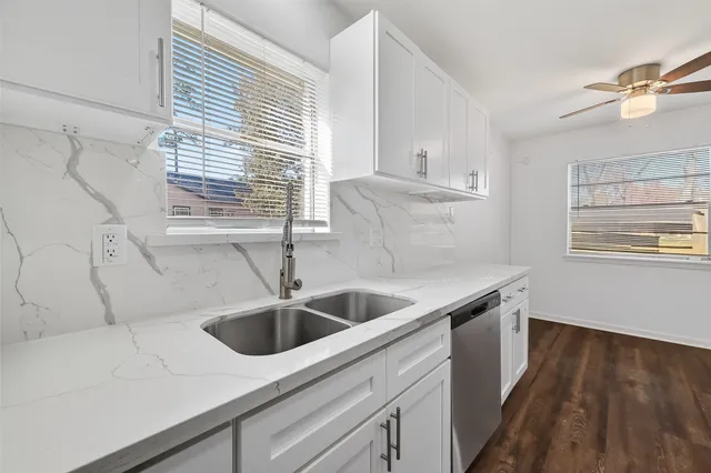 $1,800 | 23567 Pine Forest Drive, New Caney, TX 77357