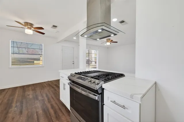 $1,800 | 23567 Pine Forest Drive, New Caney, TX 77357