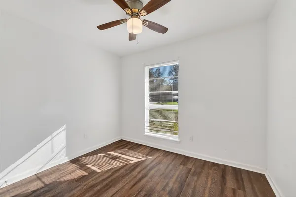 $1,600 | 23567 Pine Forest Drive, New Caney, TX 77357