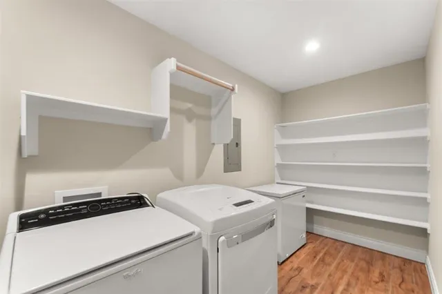 $379,500 | 1056 Forest Boulevard, Lake Charles, LA 70611