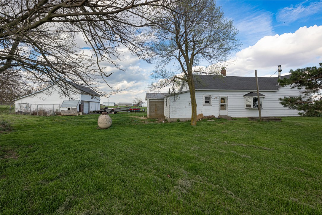 6184 Hanley Road Jamestown, OH 45335 - Photo 7 of 39