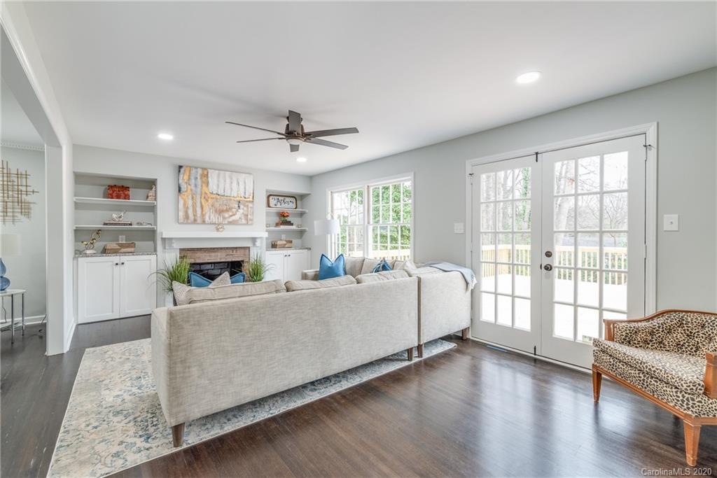 1132 Braeburn Road Charlotte, NC 28211 - Photo 11 of 30 Gallery Image 11