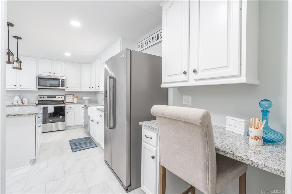 1132 Braeburn Road Charlotte, NC 28211 - Photo 17 of 30 Gallery Image 17