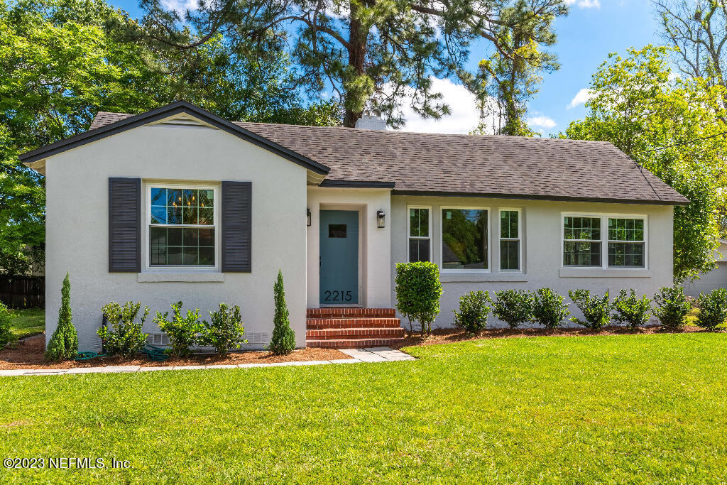 2215 Larchmont Road Jacksonville, FL 32207 - Photo 1 of 20 00