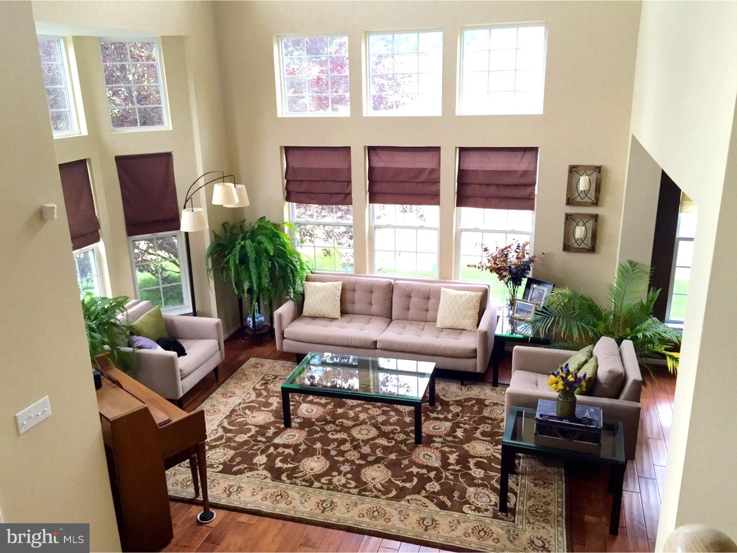 52 Raintree Drive Sicklerville, NJ 08081 - Photo 6 of 24 Living Room