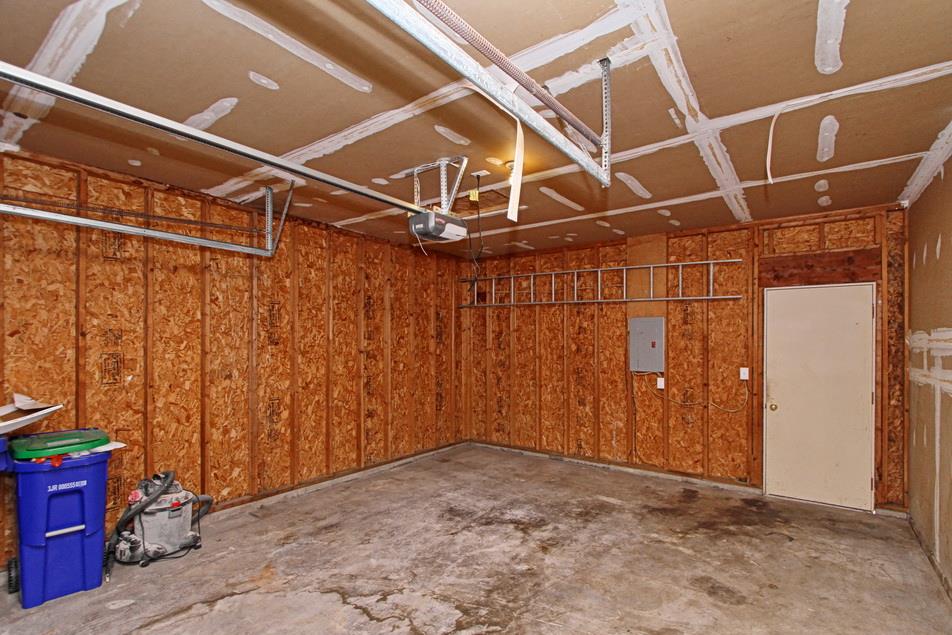 945 Prairie Ridge Road North Liberty, IA 52317 - Photo 14 of 30 Gallery Image 14