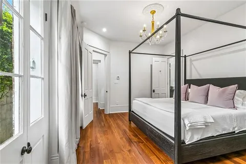 $1,795,000 | 520 Burgundy Street, New Orleans, LA 70112