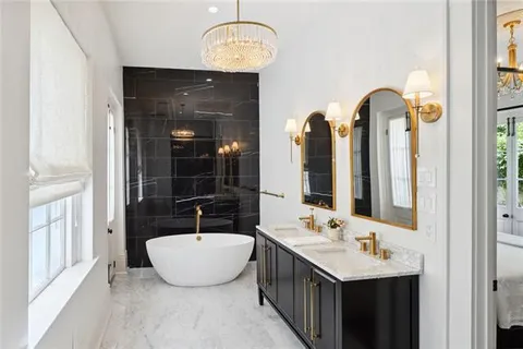 $1,795,000 | 520 Burgundy Street, New Orleans, LA 70112