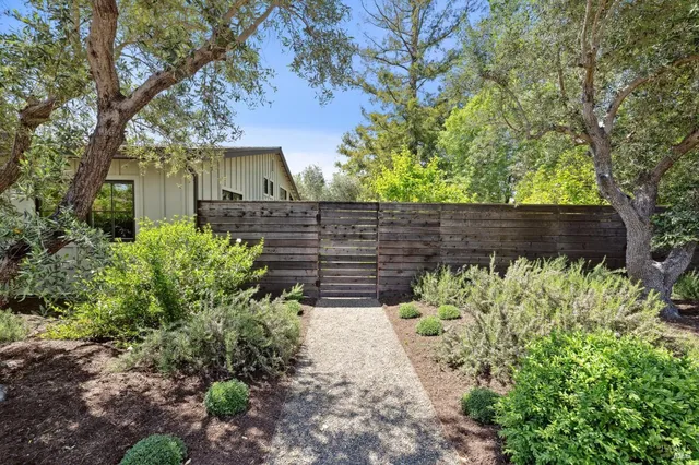$4,950,000 | 511 Hidden Acres Road, Healdsburg, CA 95448