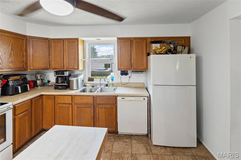 4607 Hoover Road Oakdale, IL 62268 - Photo 8 of 26 Gallery Image 8