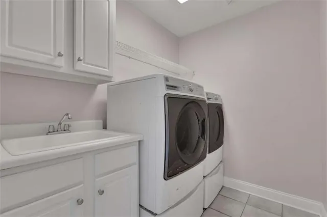 a view of house with yard and green space