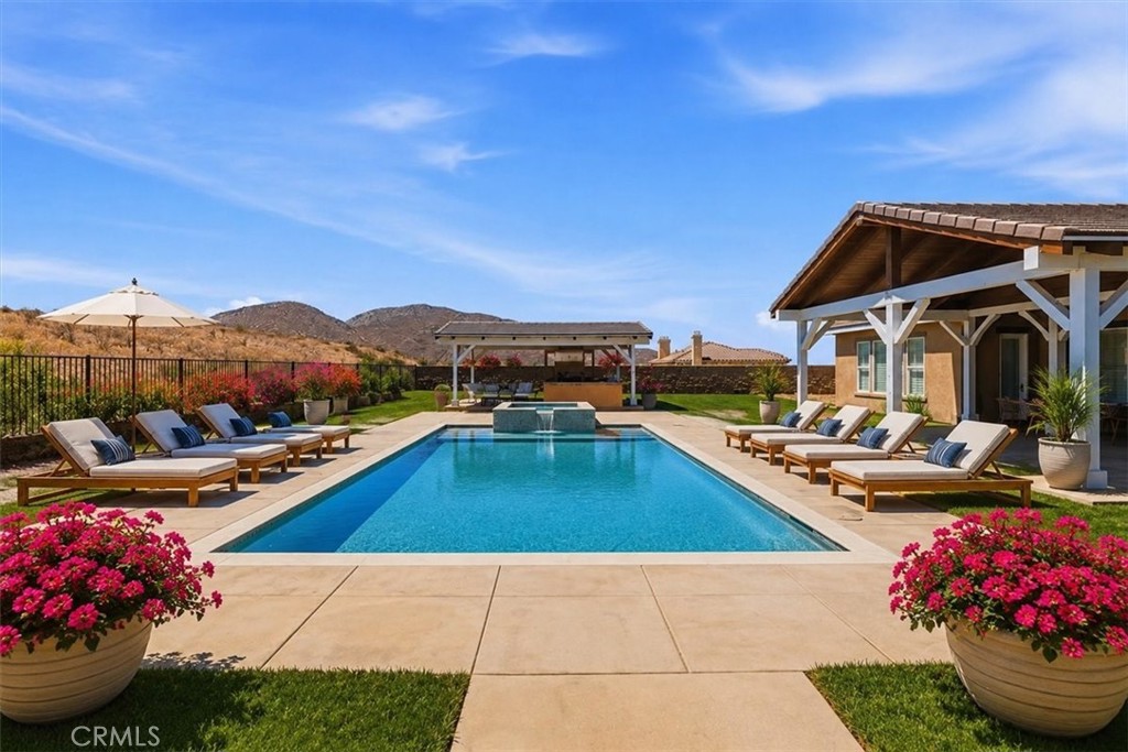 3086 Crystal Ridge Lane Colton, CA 92324 - Photo 64 of 75 Virtually enhanced -pool and deck