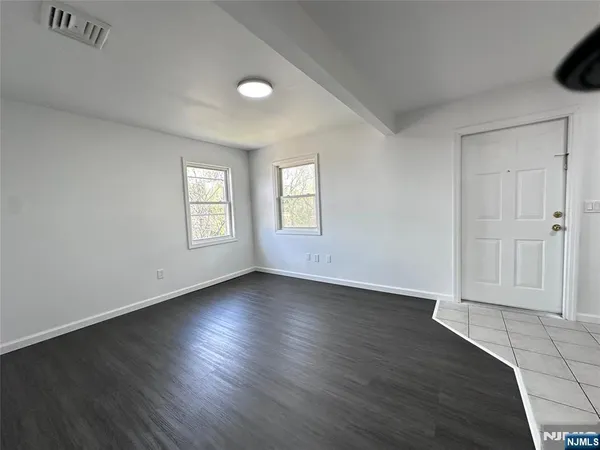 $1,795 | 23 Highland Street, Unit 3, Paterson, NJ 07524