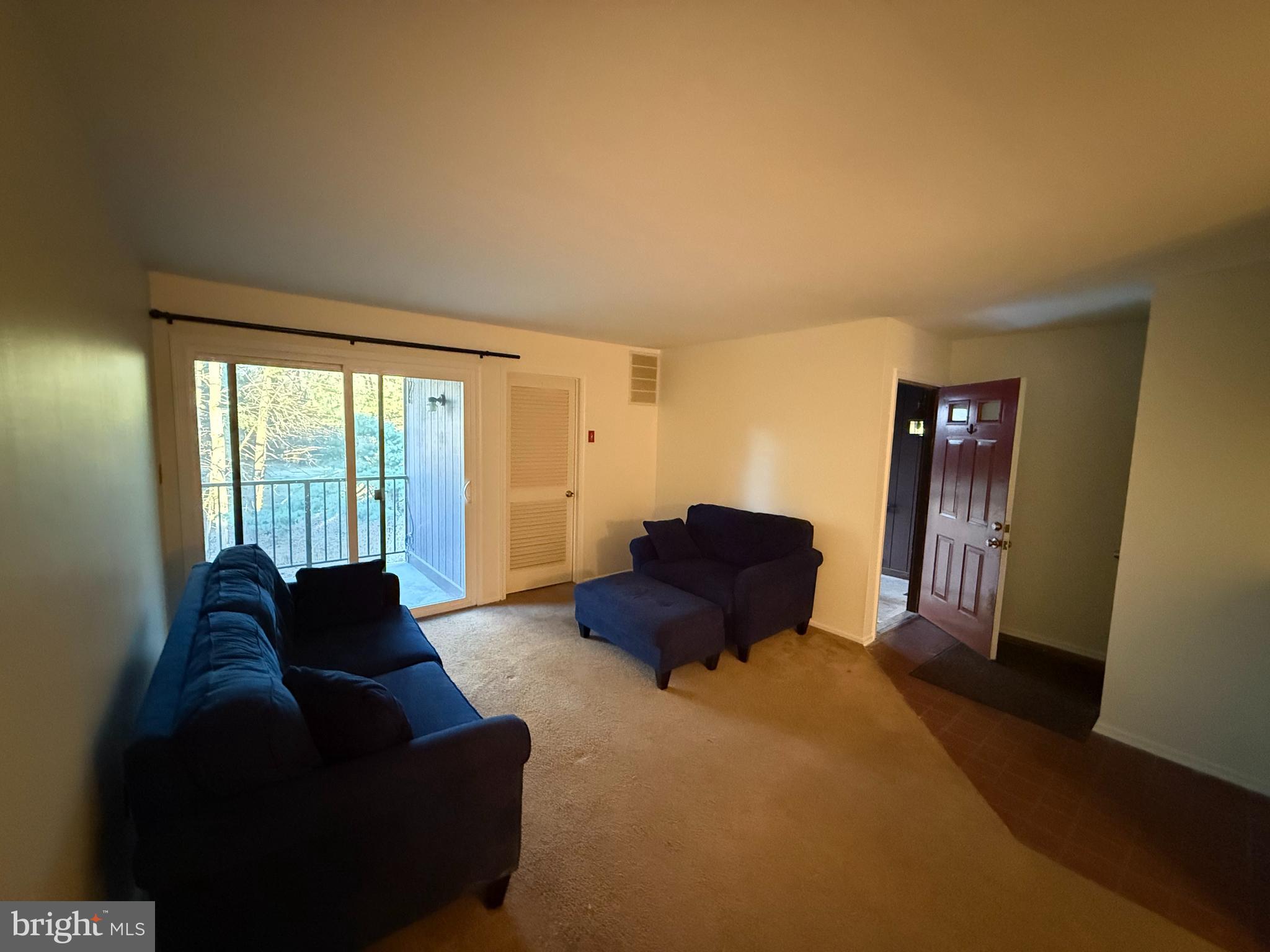 36 Gena Court Hamilton, NJ 08690 - Photo 12 of 15 a living room with furniture and a window