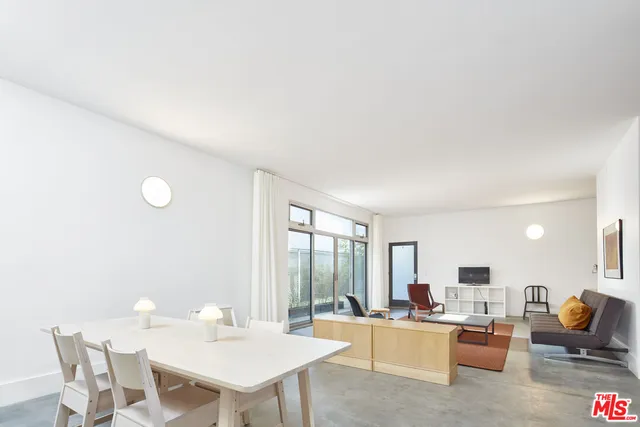 $4,500 | 558 Rose Avenue, Unit 1, Venice, CA 90291