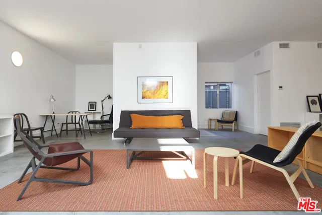 $4,500 | 558 Rose Avenue, Unit 1, Venice, CA 90291