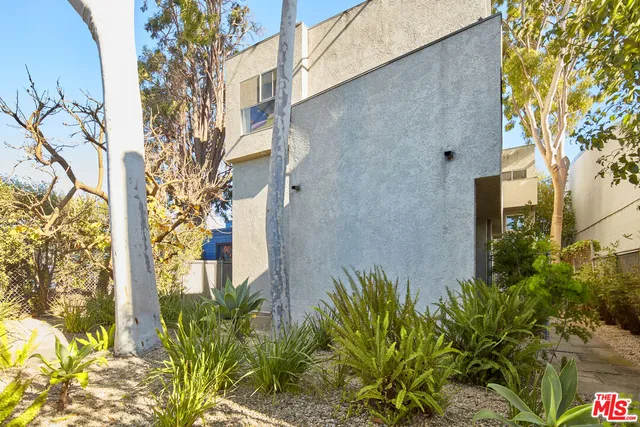 $4,500 | 558 Rose Avenue, Unit 1, Venice, CA 90291