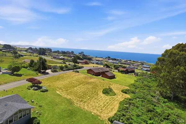 $499,000 | 317 Los Santos Drive, Bodega Bay, CA 94923