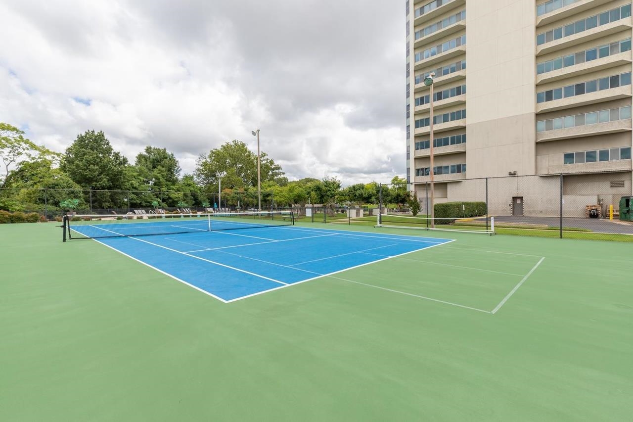 655 Riverside Drive, Unit 805A Memphis, TN 38103 - Photo 25 of 25 a view of a tennis court