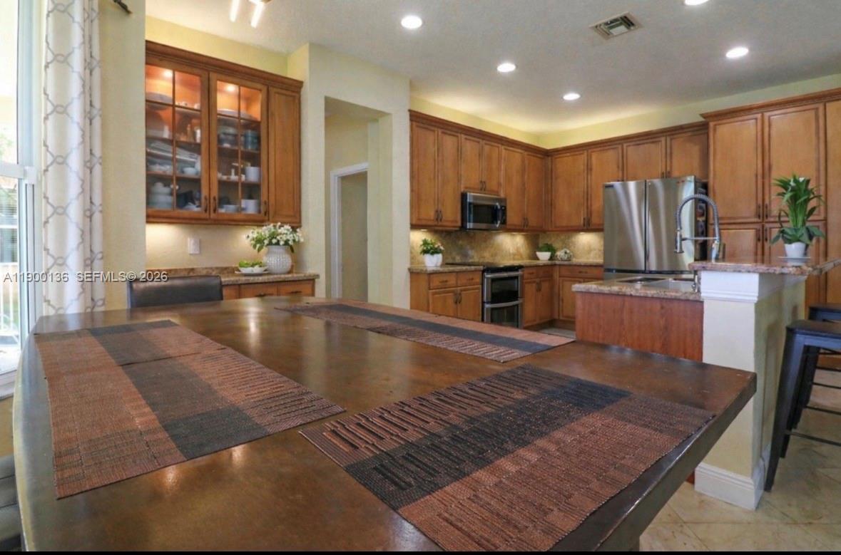 4591 Southwest 131st Terrace Miramar, FL 33027 - Photo 8 of 31