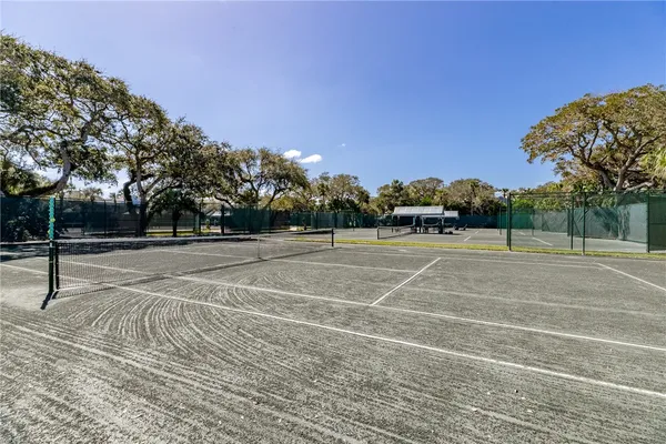 a view of a tennis court