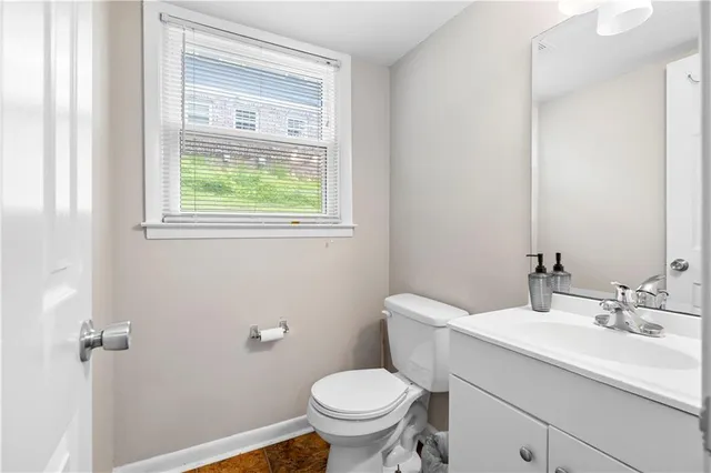 $350,000 | 811 Corundum Court, Stone Mountain, GA 30083