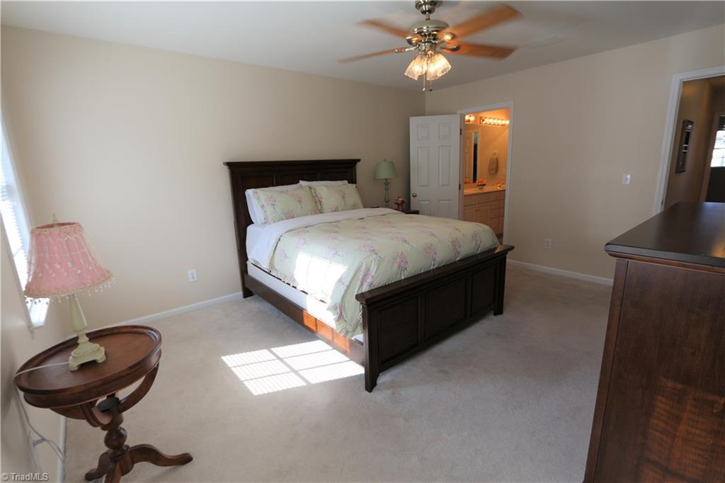 7552 Riverside Court Clemmons, NC 27012 - Photo 15 of 22 Gallery Image 15
