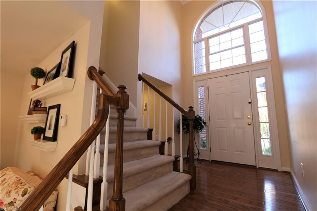 7552 Riverside Court Clemmons, NC 27012 - Photo 4 of 22 Gallery Image 4
