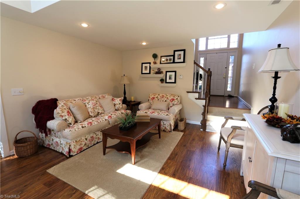 7552 Riverside Court Clemmons, NC 27012 - Photo 5 of 22 Gallery Image 5