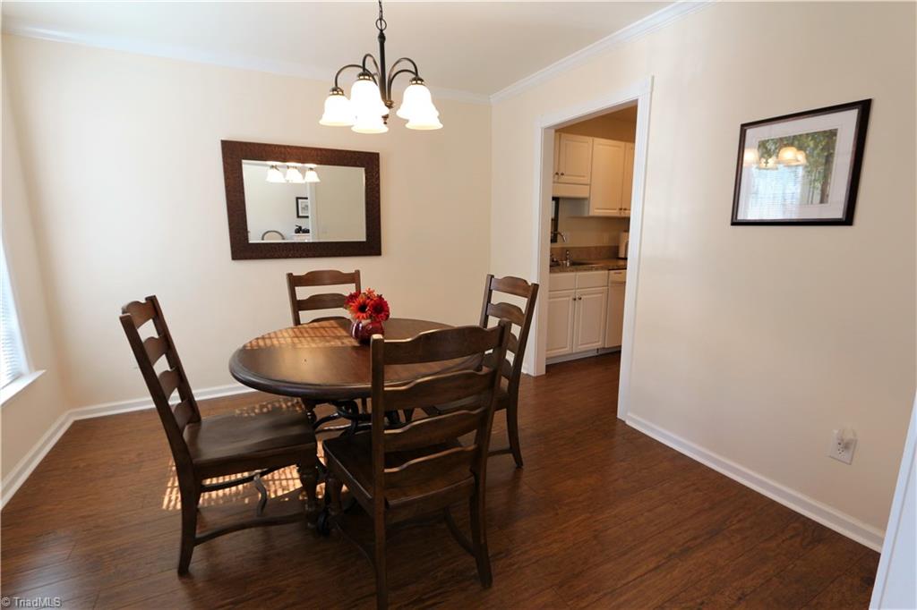 7552 Riverside Court Clemmons, NC 27012 - Photo 7 of 22 Gallery Image 7
