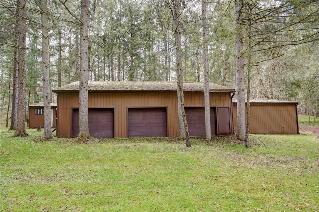 260 Mendon Center Road Mendon, NY 14472 - Photo 37 of 50