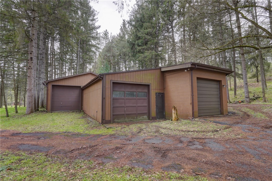 260 Mendon Center Road Mendon, NY 14472 - Photo 6 of 50