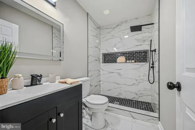 $550,000 | 18 Mapleshade Road, Newark, DE 19702