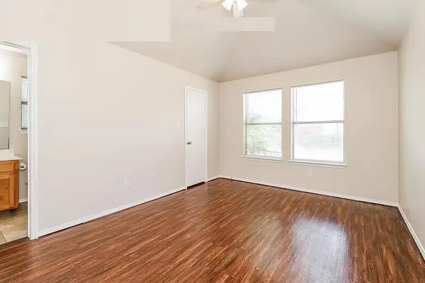 $1,295 | 136 Stewart Bend Court, Unit A, Azle, TX 76020